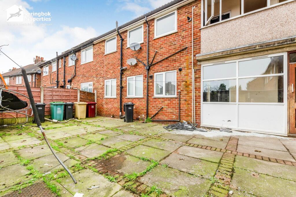 Additional property image - Coniston Avenue, Farnworth, Bolton, Lancashire