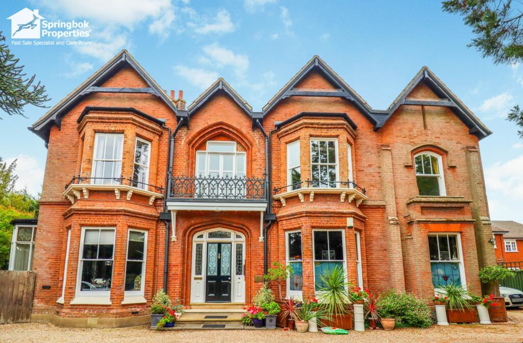 Main image of property: 1 Park Road, Ipswich, Suffolk