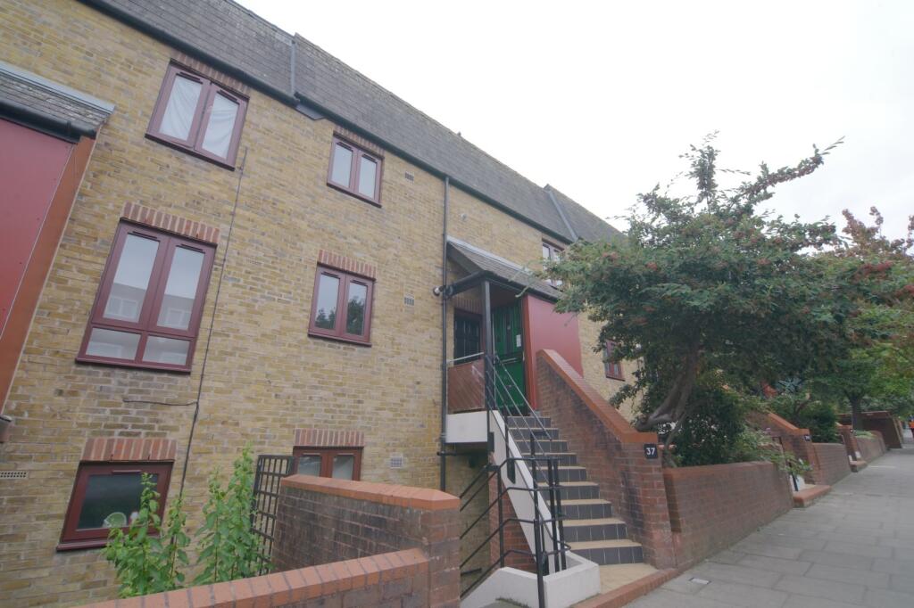 Main image of property: 37 Bredgar Road, Archway, London, London The Metropolis