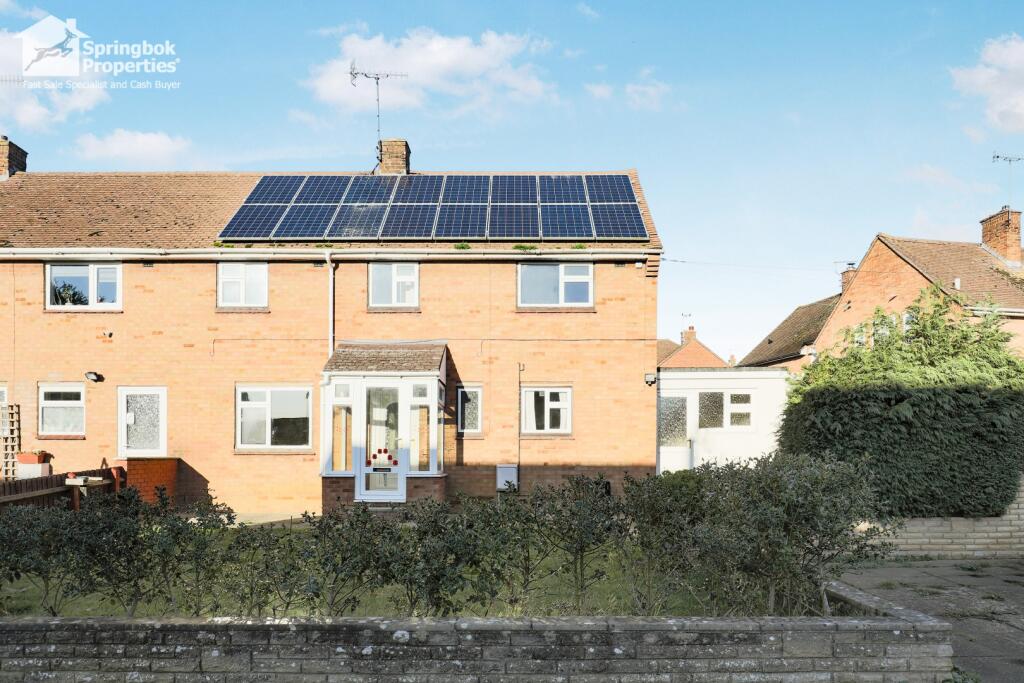 Main image of property: Green Leys, Evesham, Gloucestershire