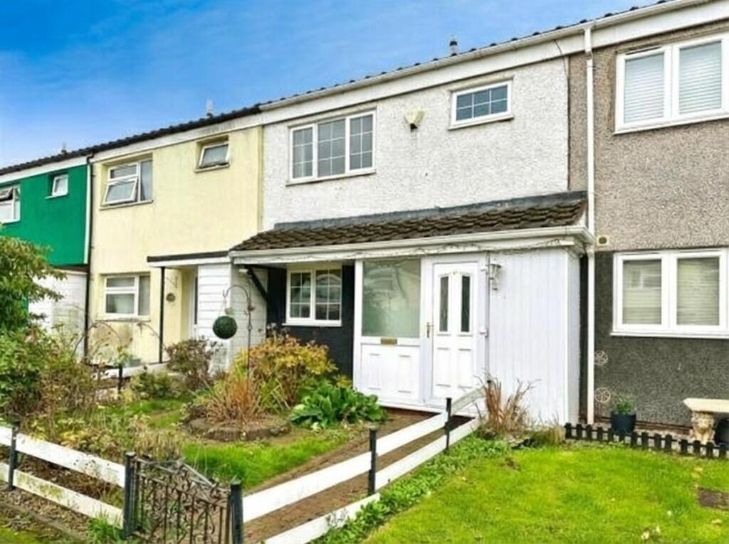 Main image of property: Newland close, Redditch, Warwickshire