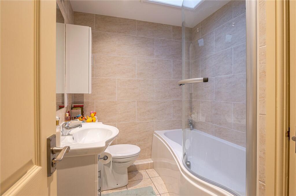 4 bedroom detached house for sale in High Street, Thornton Le Clay