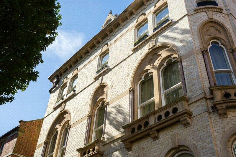 5 bedroom house for sale in St. Martins Lane, York, North Yorkshire, YO1