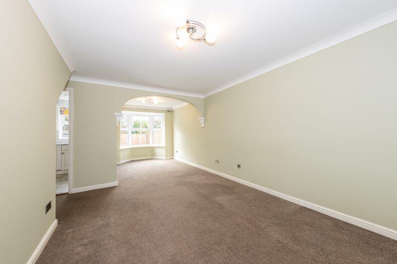 Additional property image - Gordons Walk, Harpenden