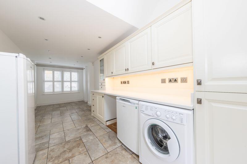 Additional property image - Gordons Walk, Harpenden