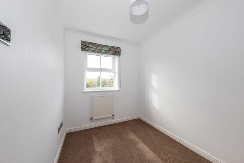 Additional property image - Gordons Walk, Harpenden