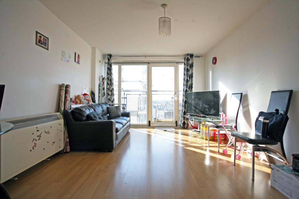 1 bedroom apartment for sale in City Gate House, Eastern Avenue, Ilford