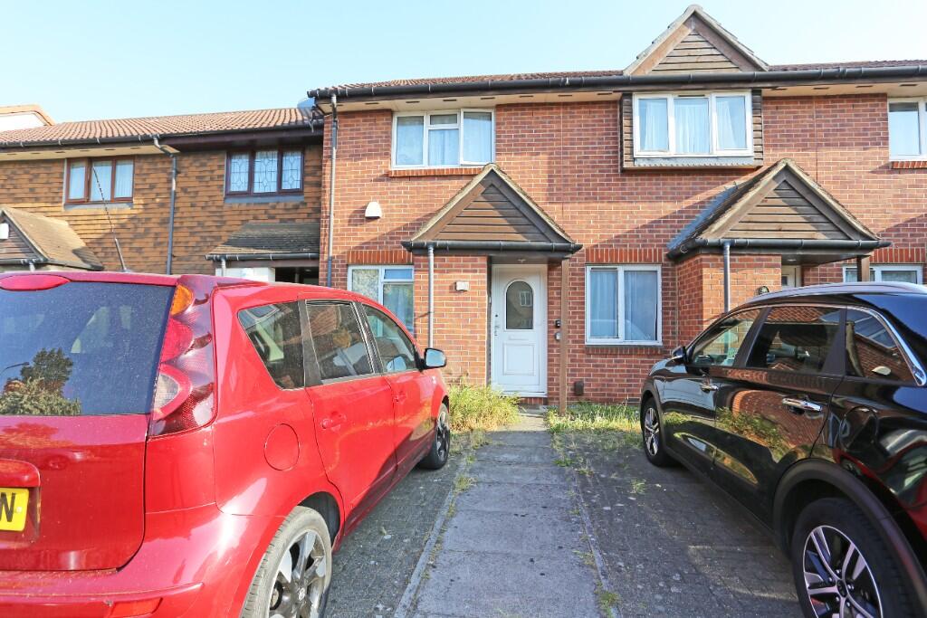 Main image of property: Palmer Road, Dagenham, London, RM8