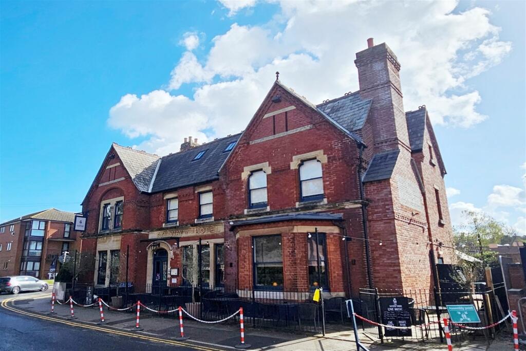 Main image of property: Broadstone