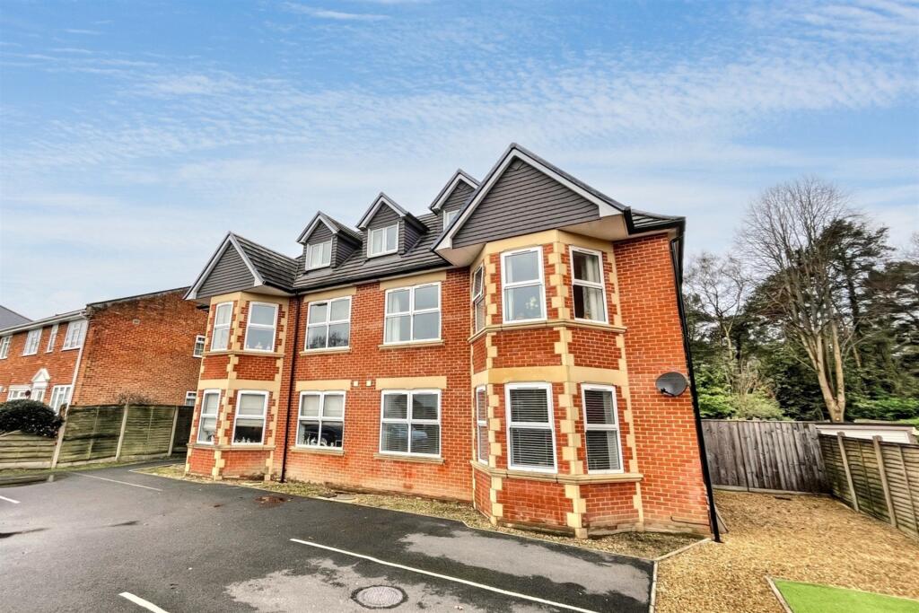 Main image of property: Broadstone