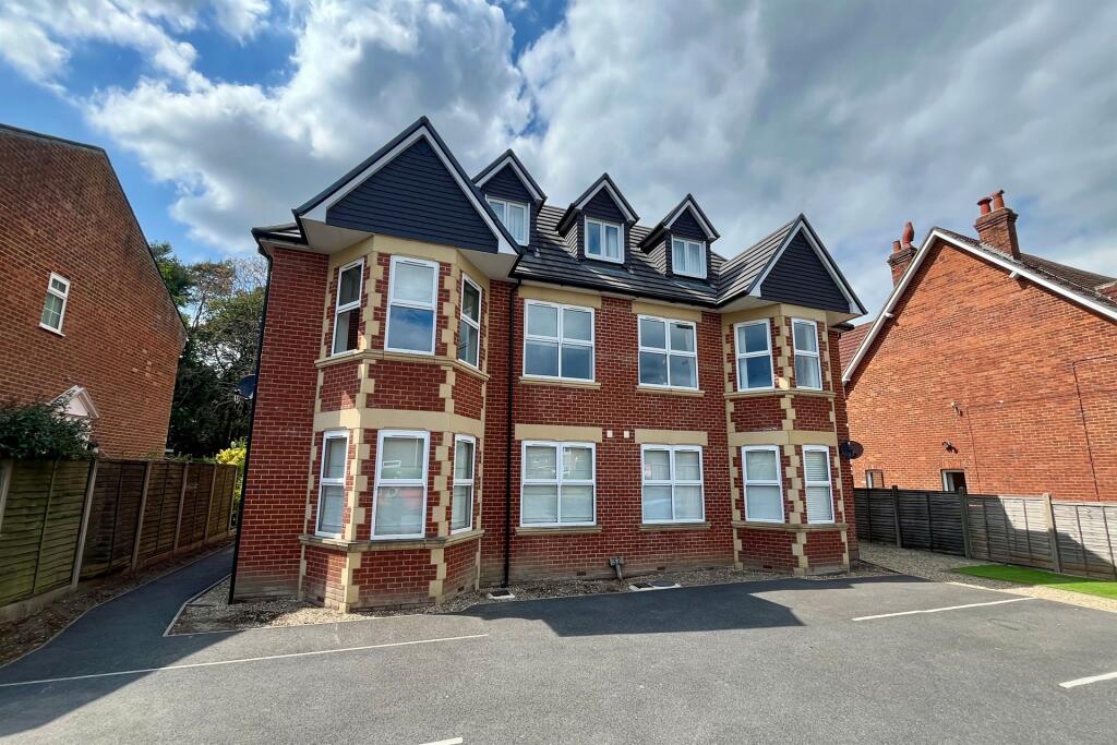 Main image of property: Broadstone