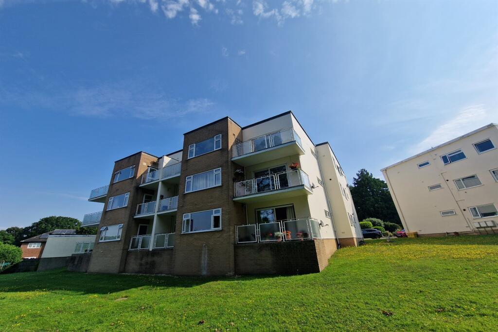 Main image of property: Broadstone