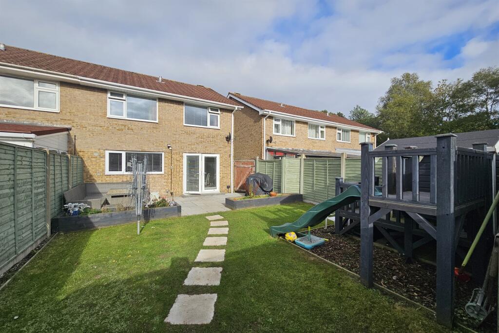 Main image of property: Broadstone