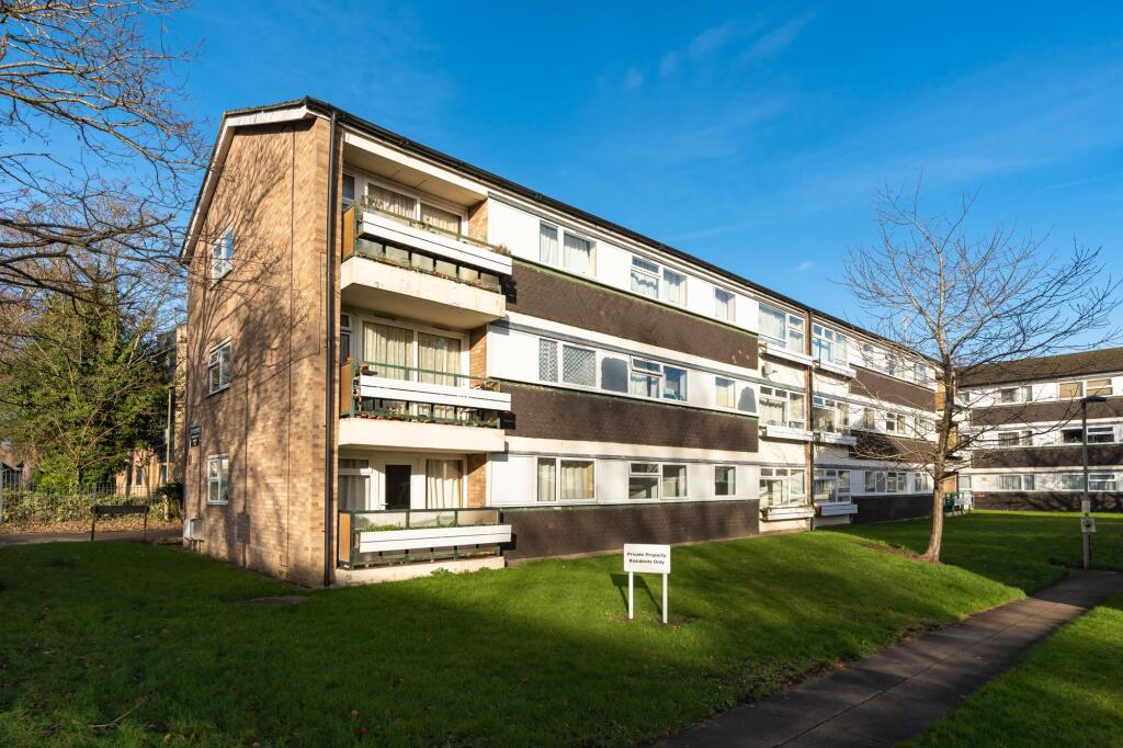 Main image of property: Latimer Grange, Headington, OX3