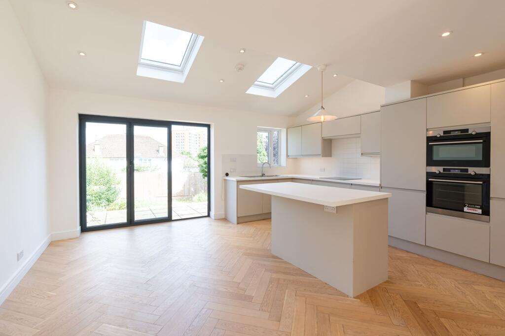 Main image of property: Gouldland Gardens, Headington, OX3