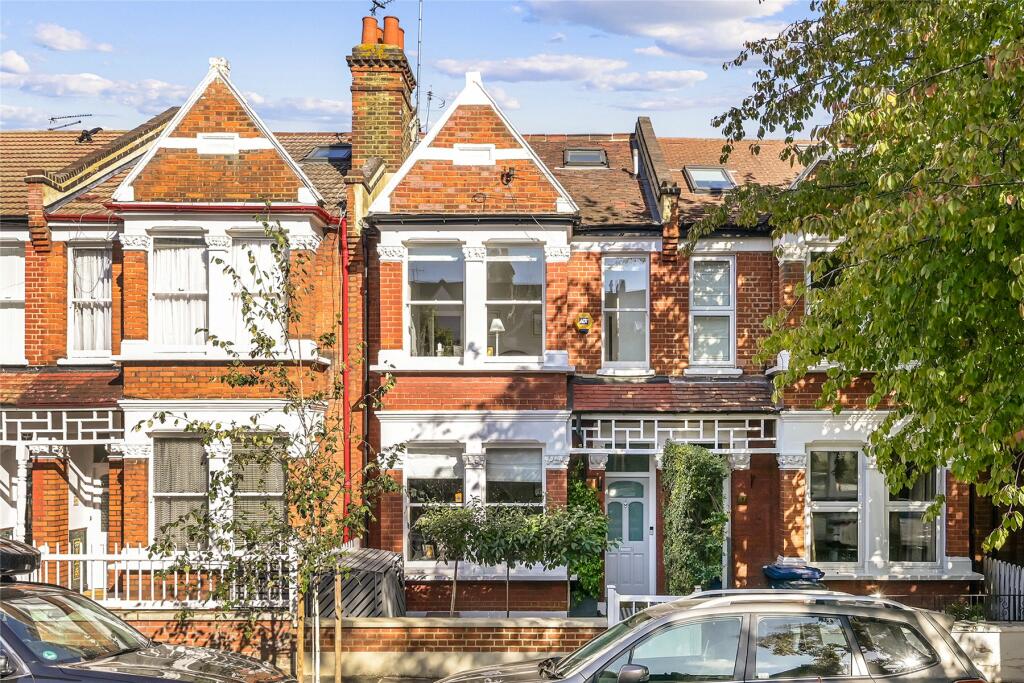 4 bedroom terraced house for sale in Speldhurst Road, Chiswick, London, W4
