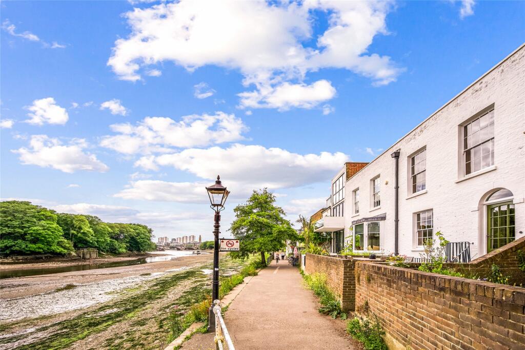 Main image of property: Strand on the Green, London, W4