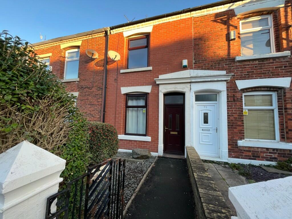 2 bedroom terraced house for sale in New Wellington Street, Blackburn