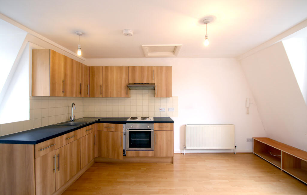Main image of property: 166-168 Whitecross Street