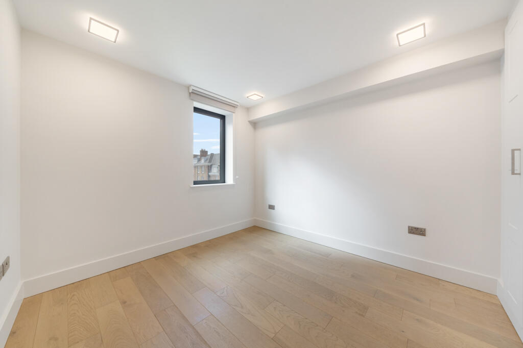 Main image of property: Flat 2, 78 Leather Lane