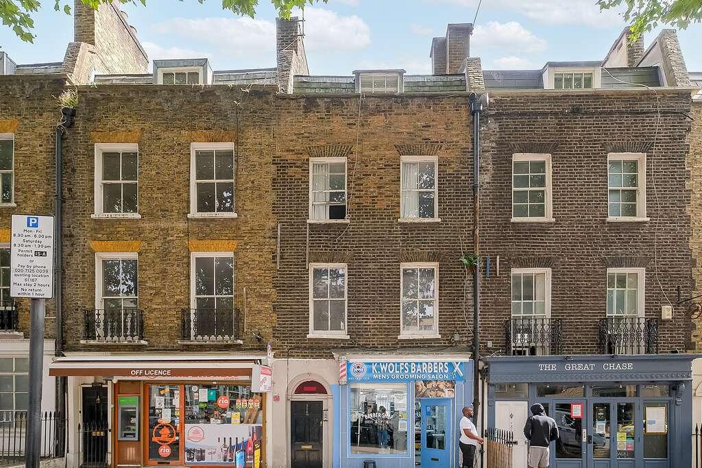 Main image of property: 318 St John Street