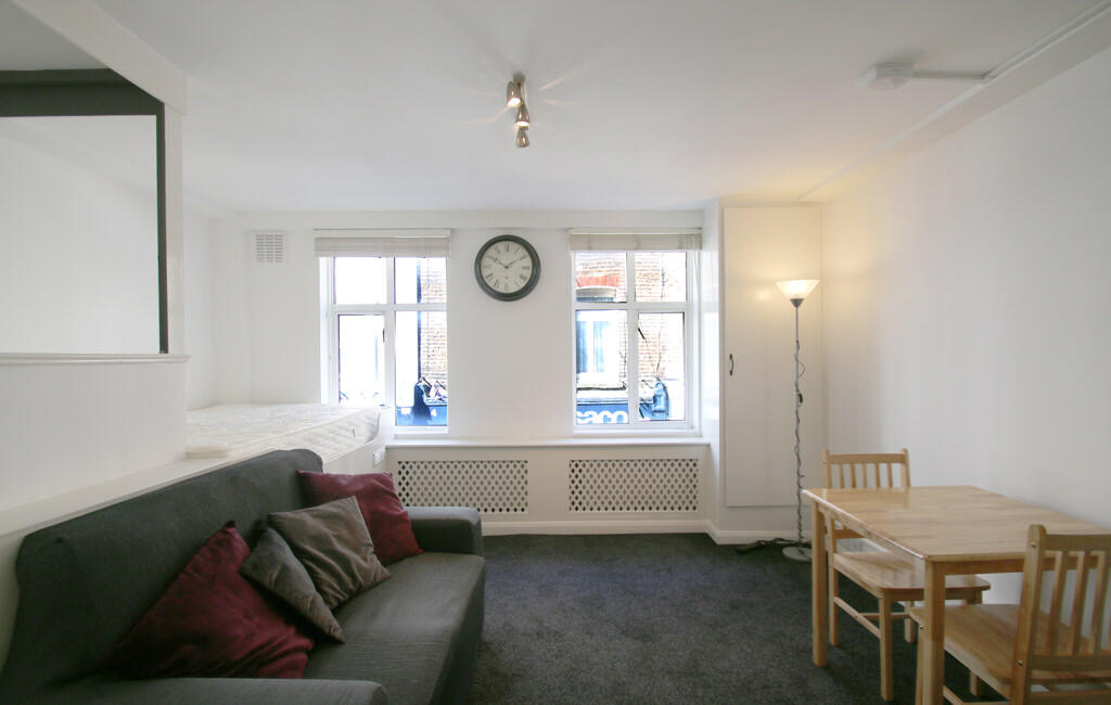 Main image of property: 13 Charlotte Place (1)