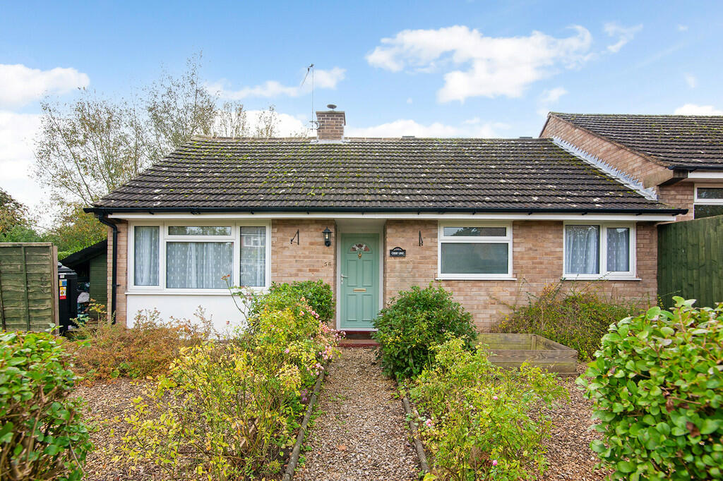 2 bedroom terraced bungalow for sale in Lower Brailes, OX15