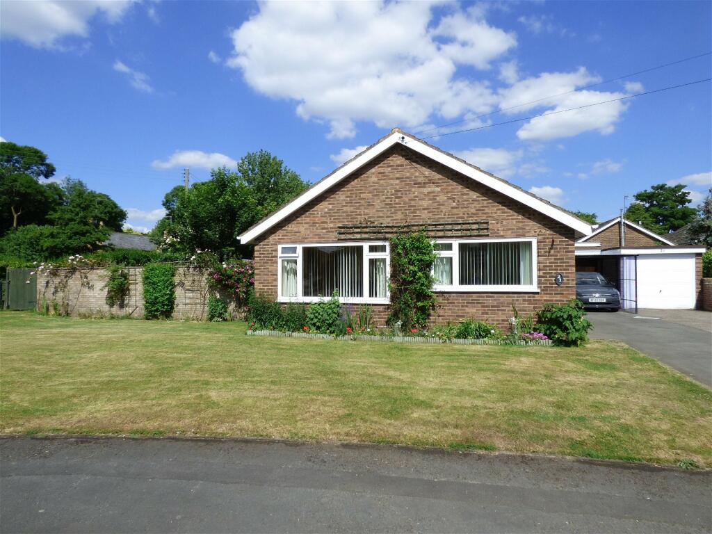 Main image of property: Orchard Close, Lower Brailes, Banbury, OX15 5AH