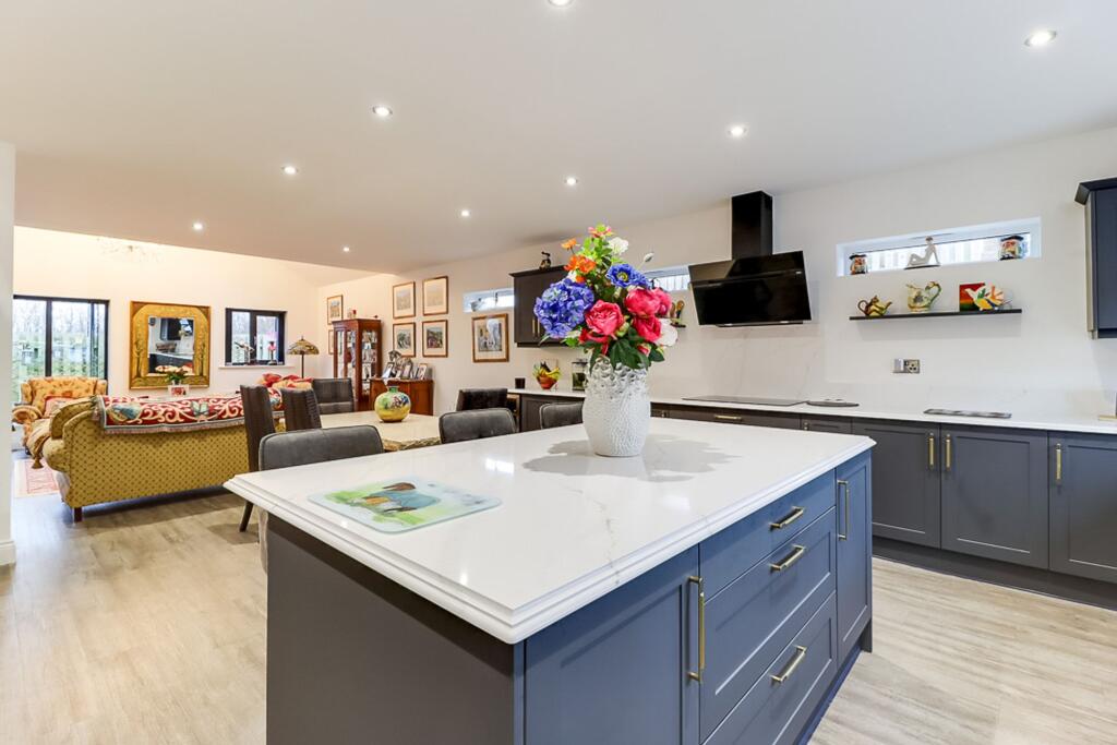 Additional property image - The Woodlands, Seaton, CA14