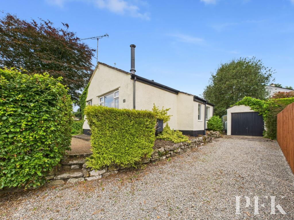 Main image of property: Dale View, 1 Kelton Croft, Kirkland, CA26