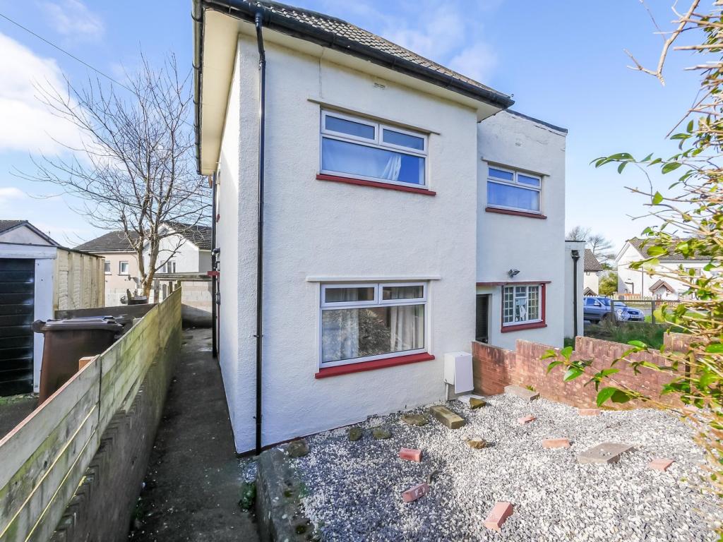 3 bedroom semidetached house for rent in Cumberland Road, Hensingham, Whitehaven, CA28