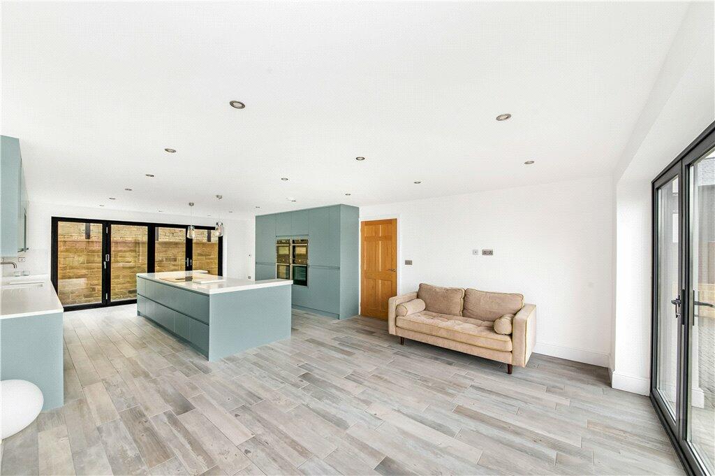 Additional property image - Banks Lane, Riddlesden, BD20