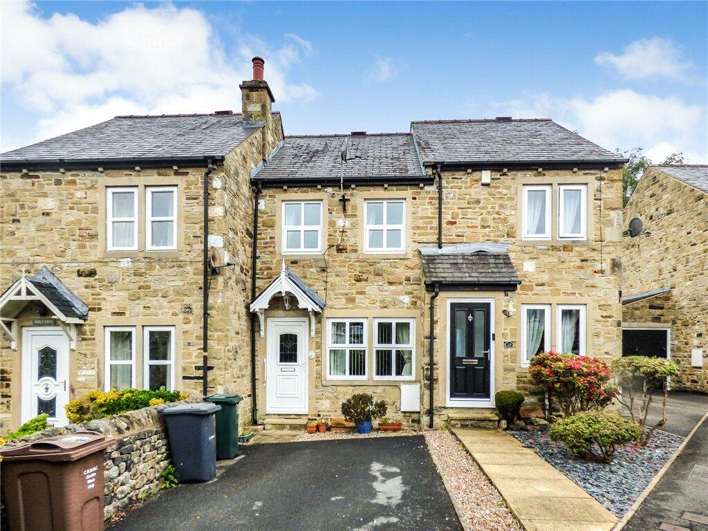 3 bedroom terraced house for sale in The Fairways, Low Utley, Keighley
