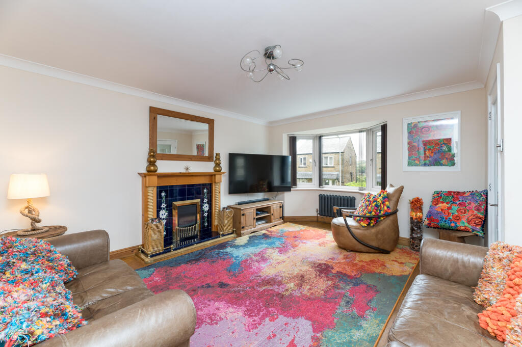 Additional property image - Pasture Avenue, Oakworth, Keighley, West Yorkshire, BD22