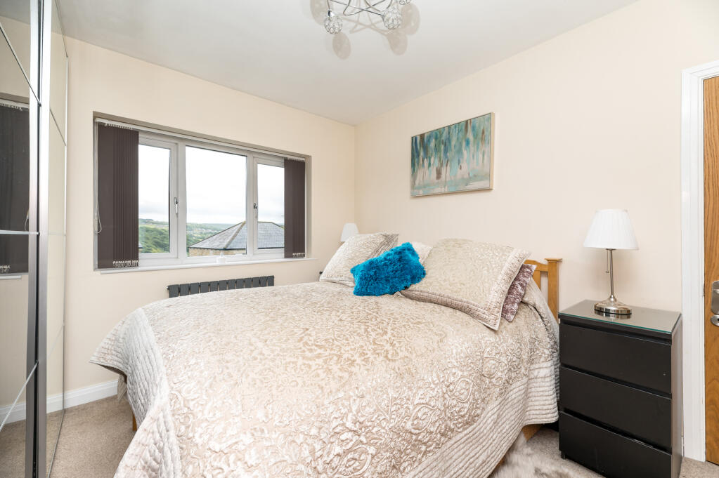 Additional property image - Pasture Avenue, Oakworth, Keighley, West Yorkshire, BD22