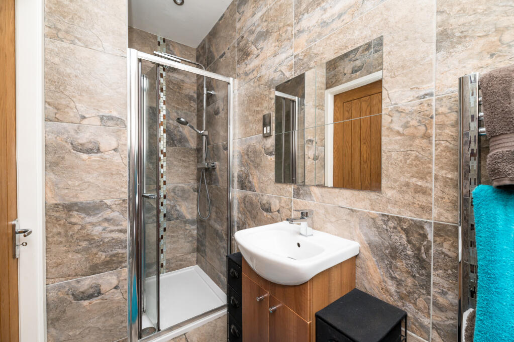Additional property image - Pasture Avenue, Oakworth, Keighley, West Yorkshire, BD22