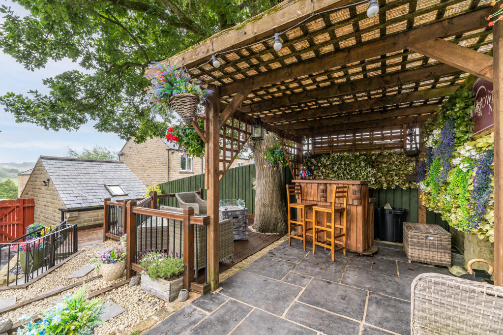 Additional property image - Pasture Avenue, Oakworth, Keighley, West Yorkshire, BD22