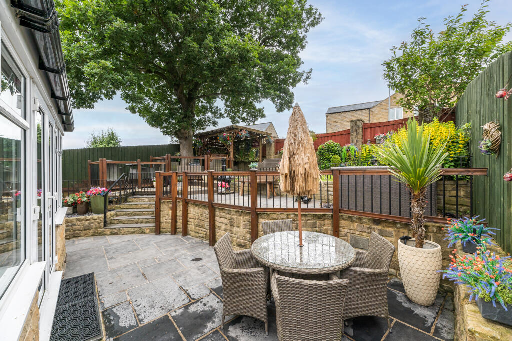 Additional property image - Pasture Avenue, Oakworth, Keighley, West Yorkshire, BD22