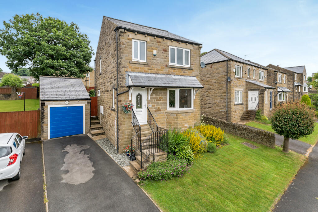 Additional property image - Pasture Avenue, Oakworth, Keighley, West Yorkshire, BD22