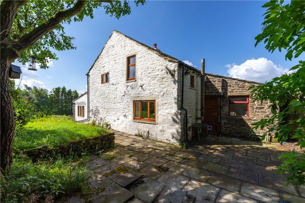 Additional property image - Pickles Hill, Oldfield, Keighley, West Yorkshire, BD22