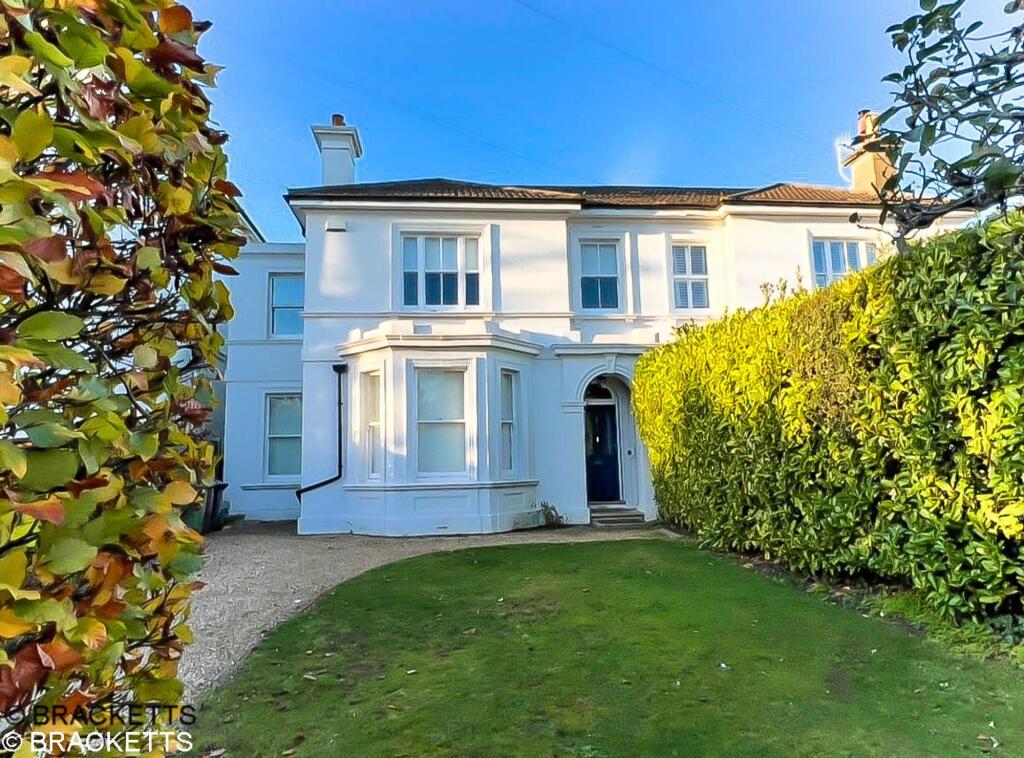 Main image of property: Queens Road, Tunbridge Wells, TN4