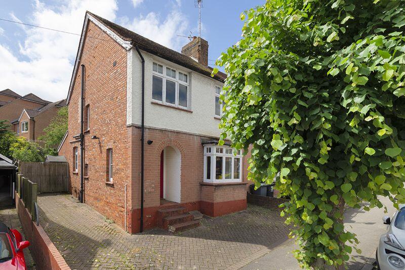 3 bedroom semidetached house for sale in Douglas Road, Tonbridge, TN9 2ST, TN9