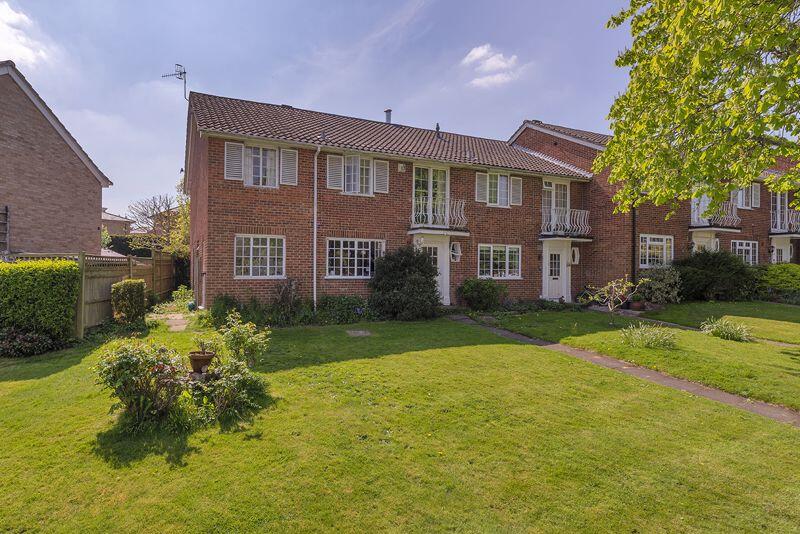 Main image of property: Cheviot Close, Tonbridge, TN9 1NH