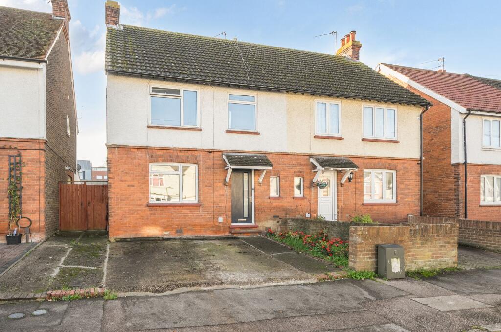 Main image of property: Hectorage Road, Tonbridge, TN9