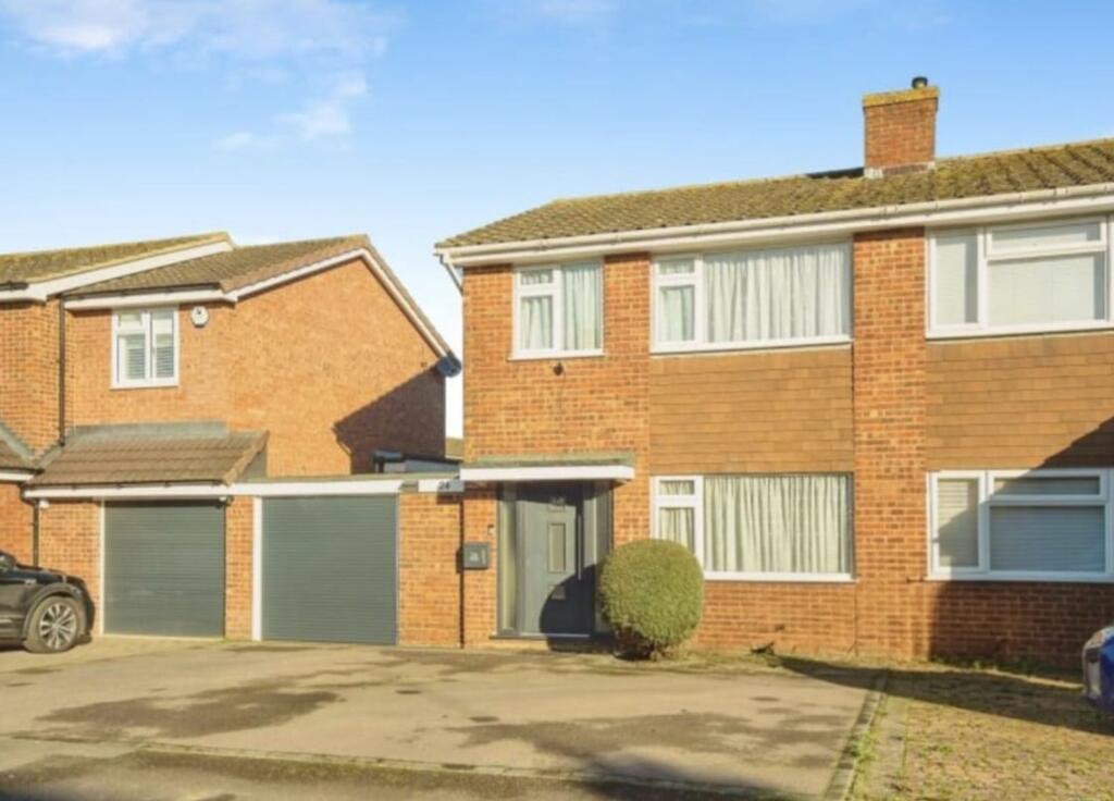 Main image of property: Fellmead, East Peckham, TN12