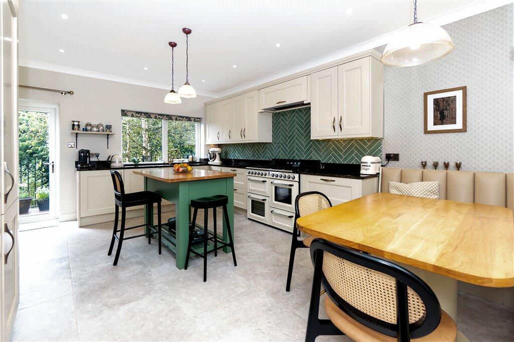 Additional property image - Raikeswood Drive, Skipton, North Yorkshire, BD23