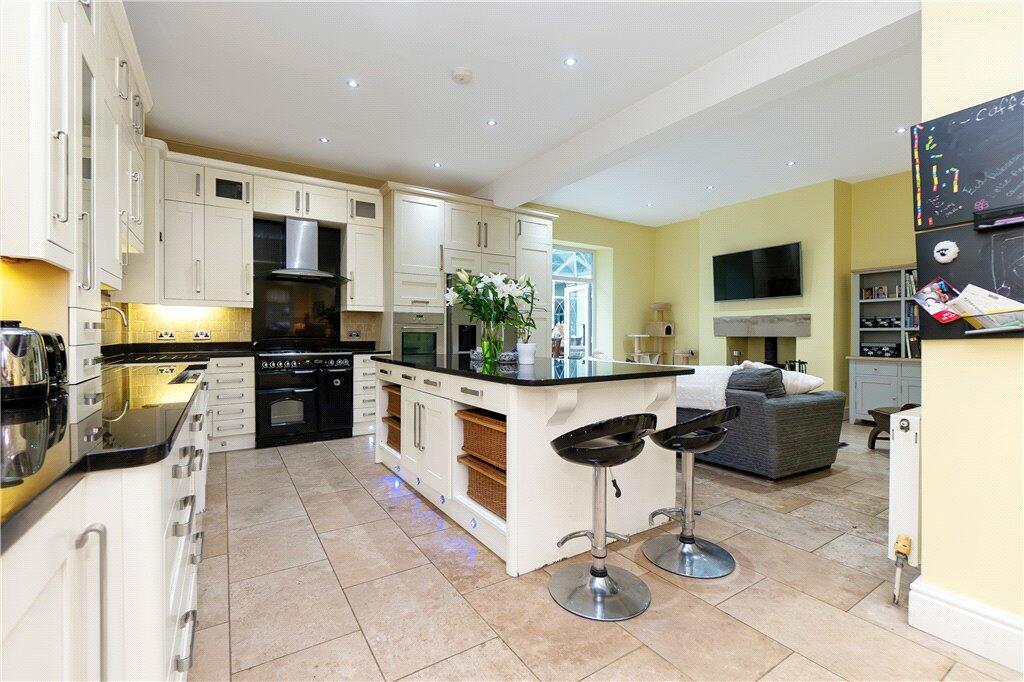 Additional property image - Keighley Road, Colne, Lancashire, BB8