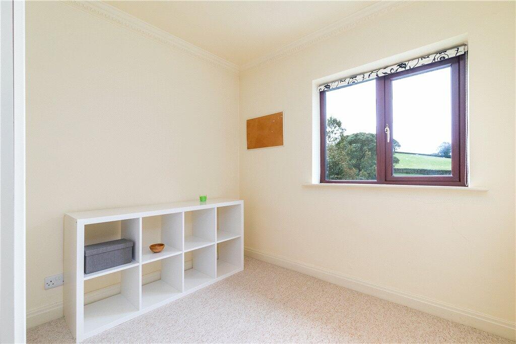 Additional property image - Hollins Bank Lane, Steeton, West Yorkshire, BD20