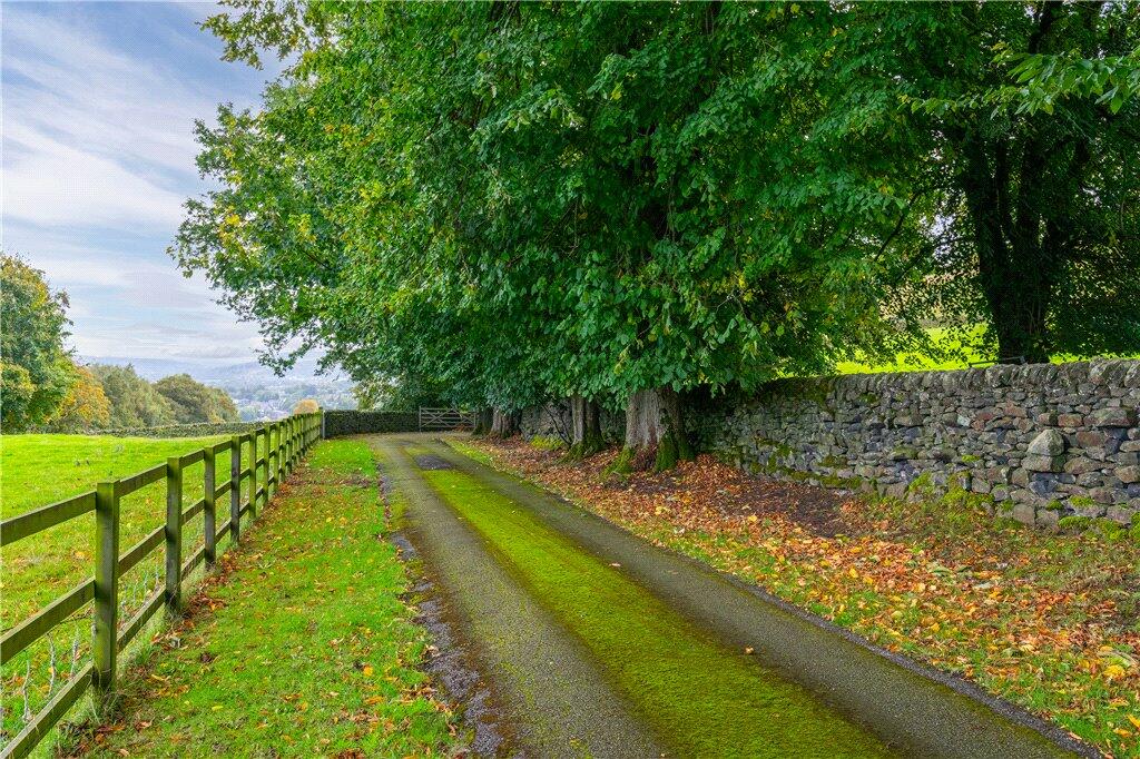 Additional property image - Hollins Bank Lane, Steeton, West Yorkshire, BD20