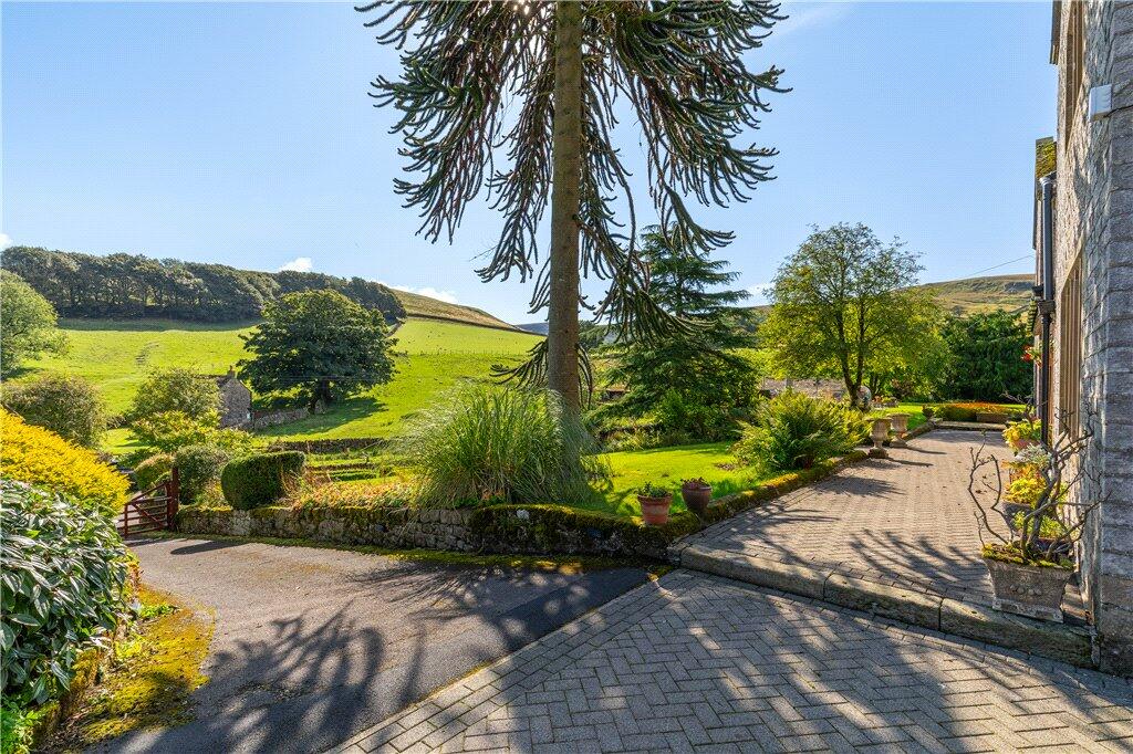 Additional property image - Thorpe, Skipton, BD23